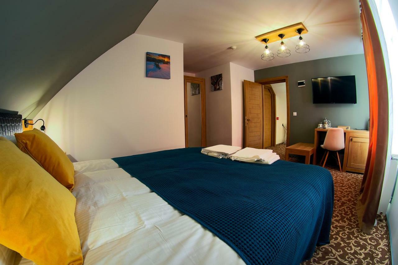 Residence Rooms Bucovina 큼홀룸그몰도베네스크 외부 사진