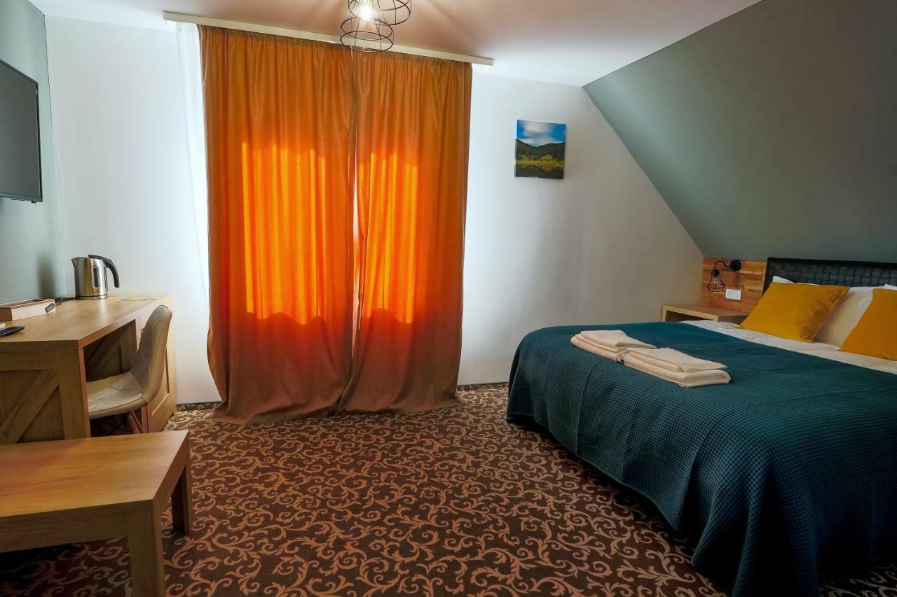 Residence Rooms Bucovina 큼홀룸그몰도베네스크 외부 사진